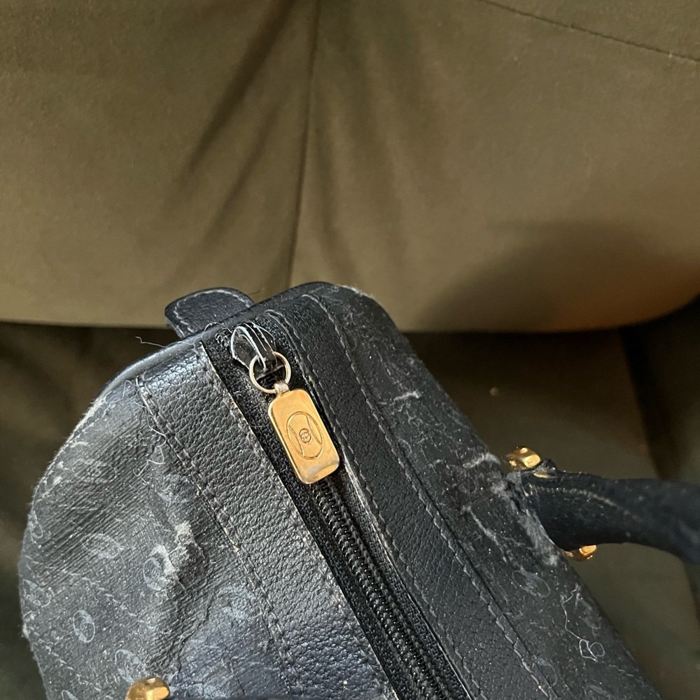 Gucci vintage bundle- 1 navy blue large travel bag and small handbag - Picture 12 of 16